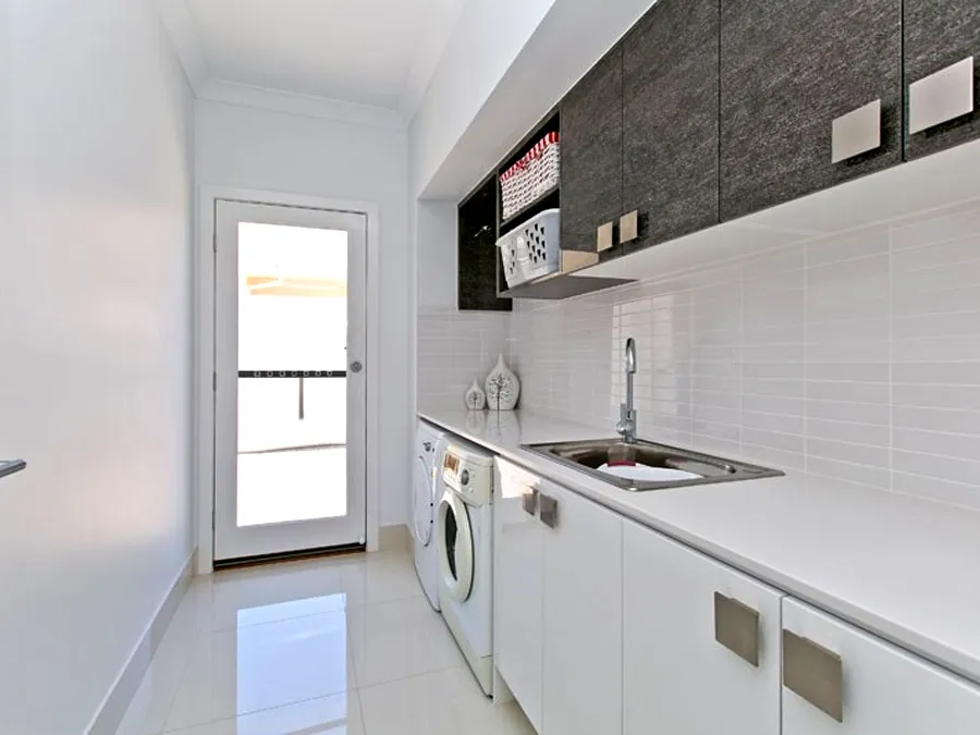 Thornlands Road, Thornlands